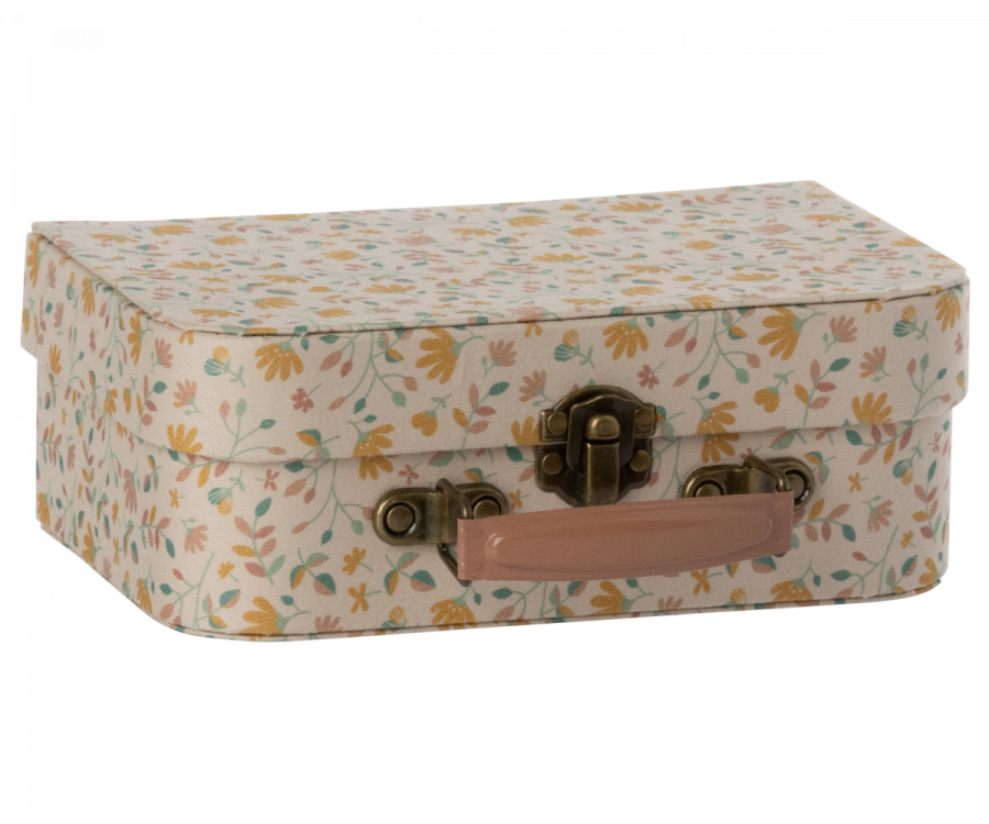 Decorative Maileg 2 Piece Suitcase Set covered in beautiful fabric prints, featuring a metal latch and a pink handle, isolated on a transparent background.