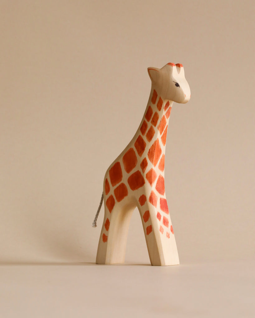 Holztiger Wooden Animal - Giraffe Calf 80157 - Lollipop Sky