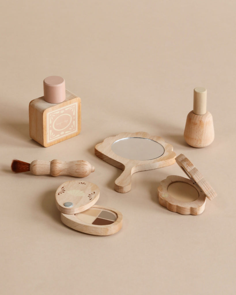 Wooden makeup toy set