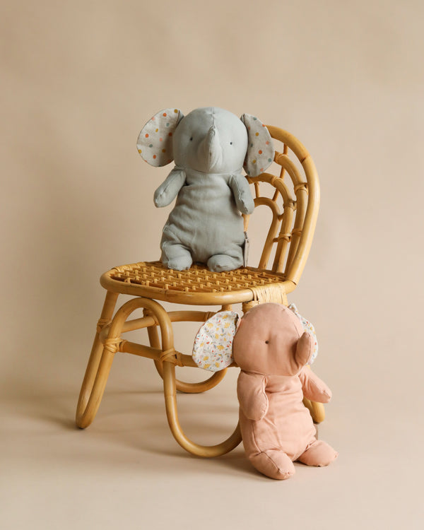 Elephant stuffed animals