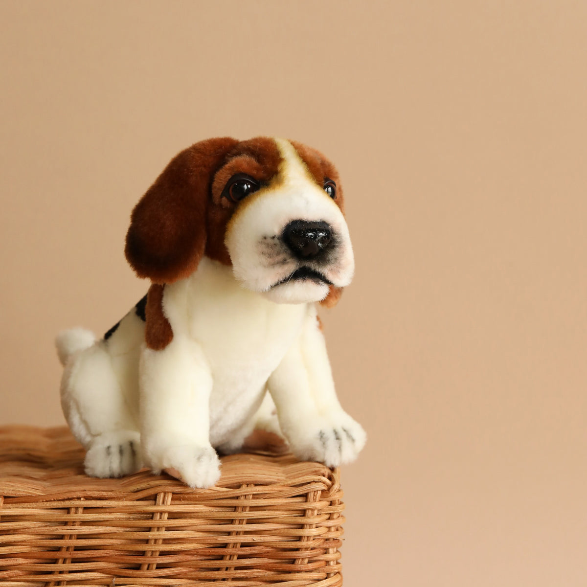 Beagle Tea Cup Stuffed Animal– Odin Parker