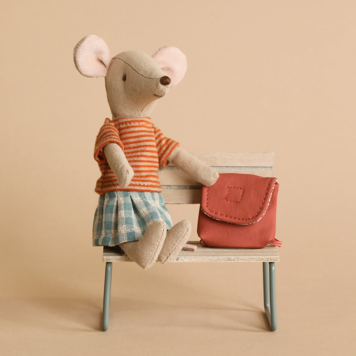 Maileg Big Sister With Backpack - Old Rose– Odin Parker