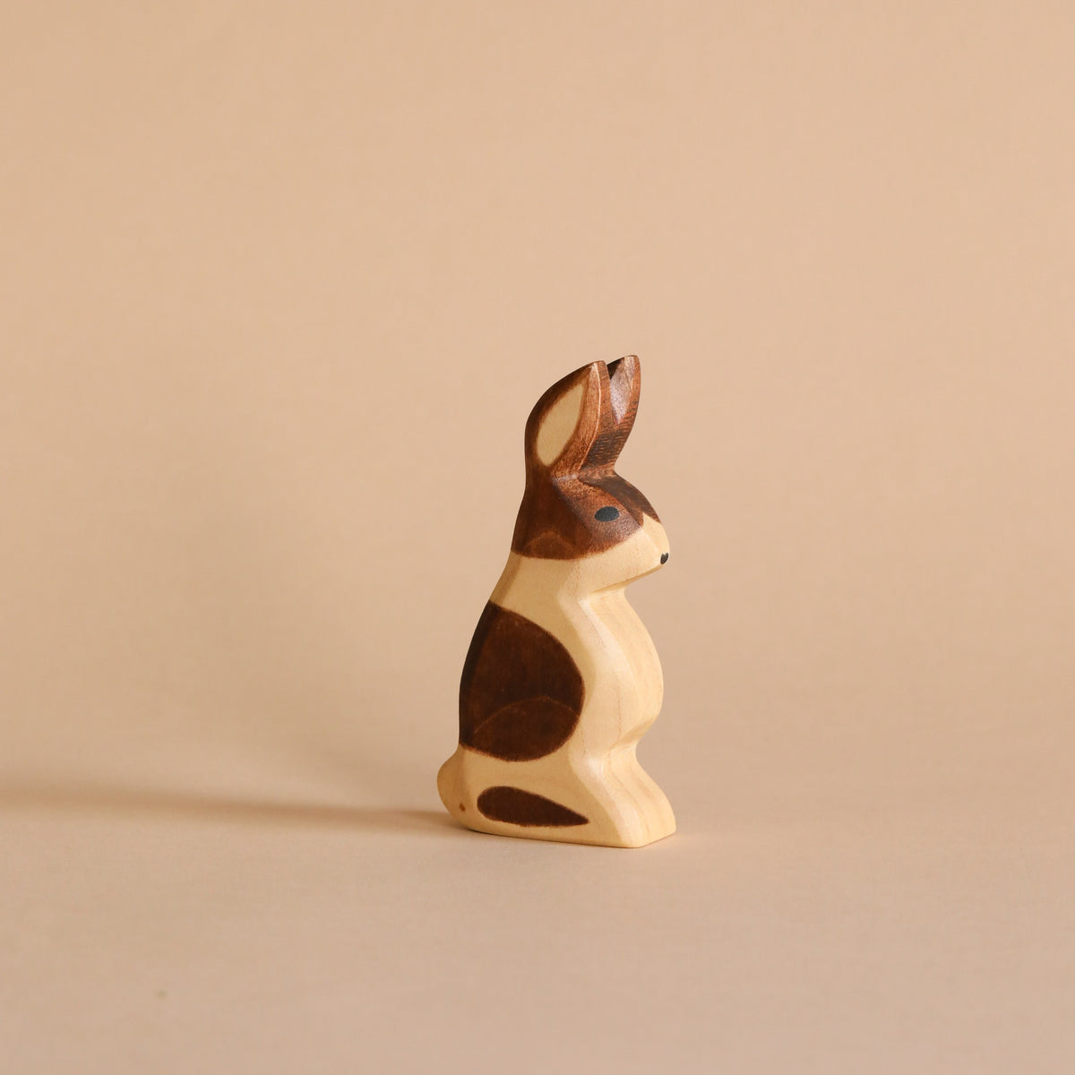 Handmade Holzwald Standing Spotted Rabbit– Odin Parker