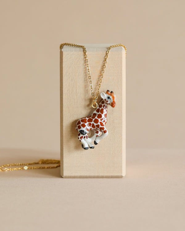 giraffe necklace