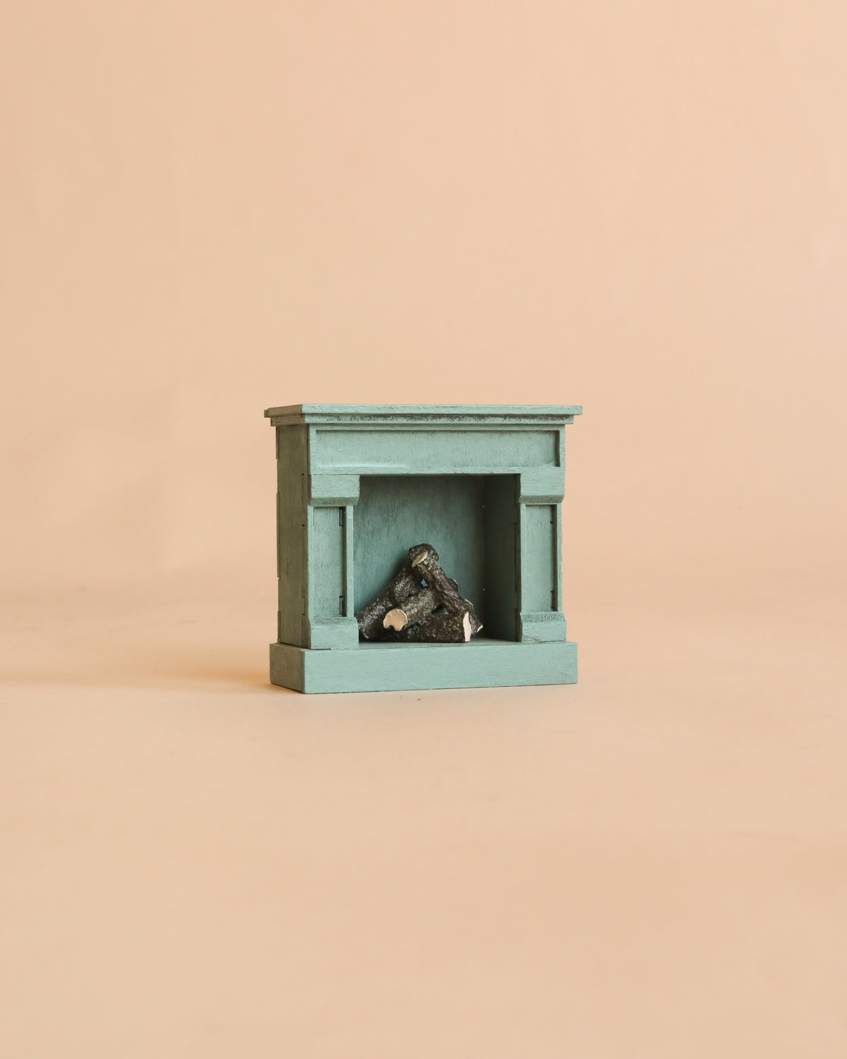 Maileg Fireplace, Mouse– Odin Parker