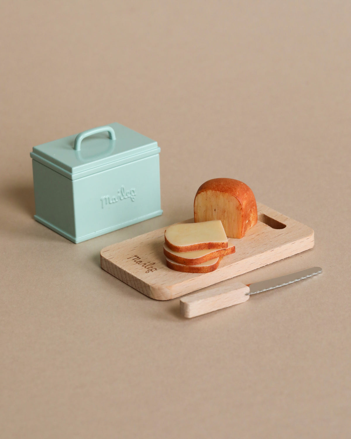 *Maileg - Miniature Toaster & Bread, Silver