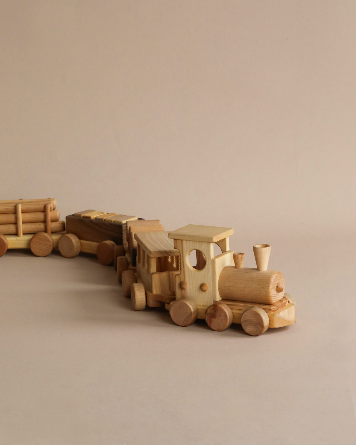 Train cheap wooden toy