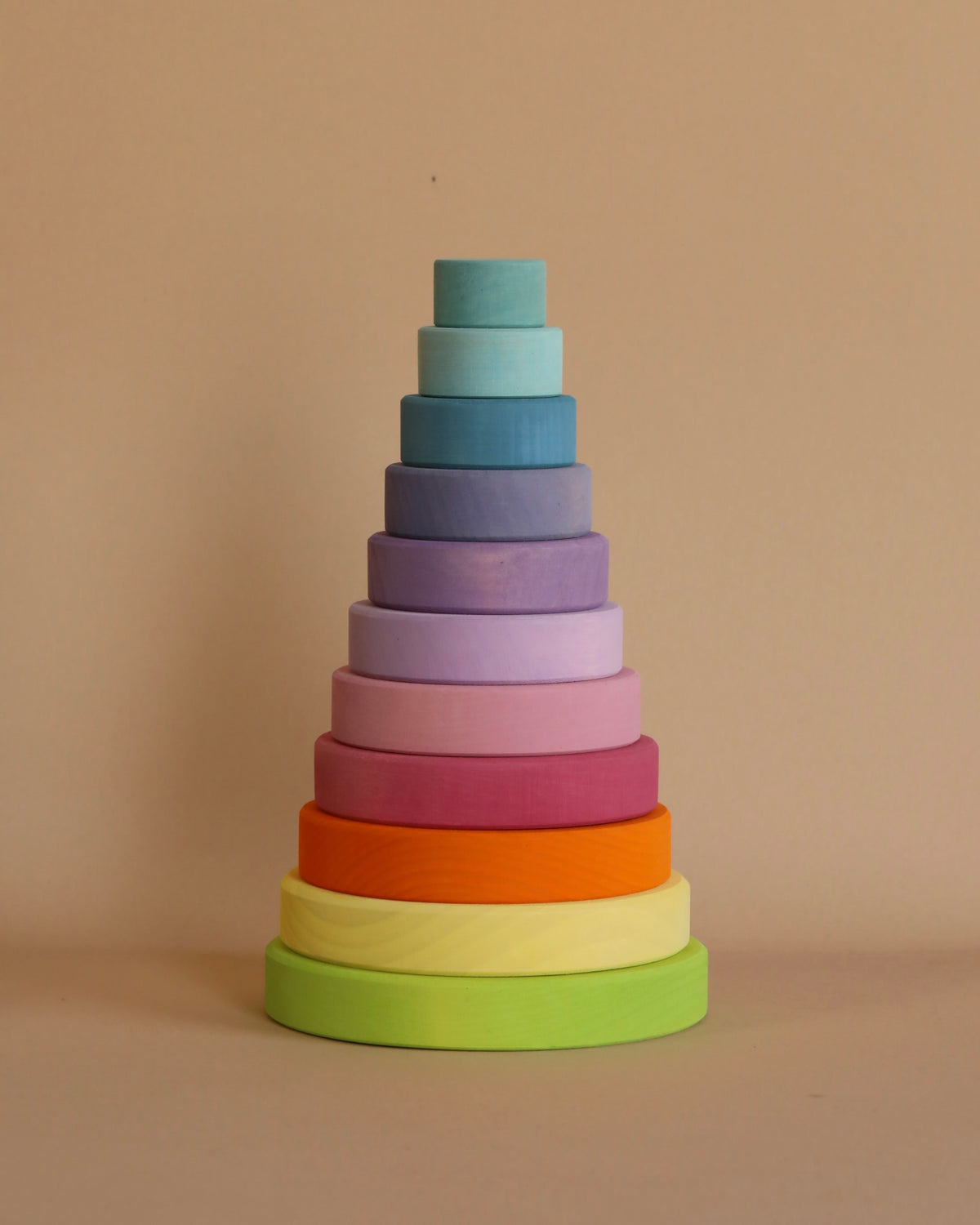 Grimm&#39;s Large Conical スタッキングタワー パステル Amazon | Grimm's Large Conical スタッキングタワー パステル