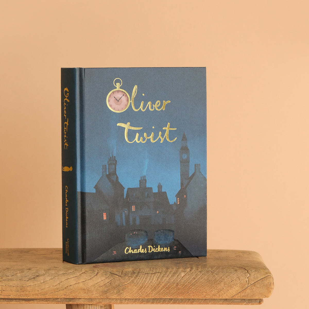 2J2A5559-2_dc7c5338-575e-48d5-