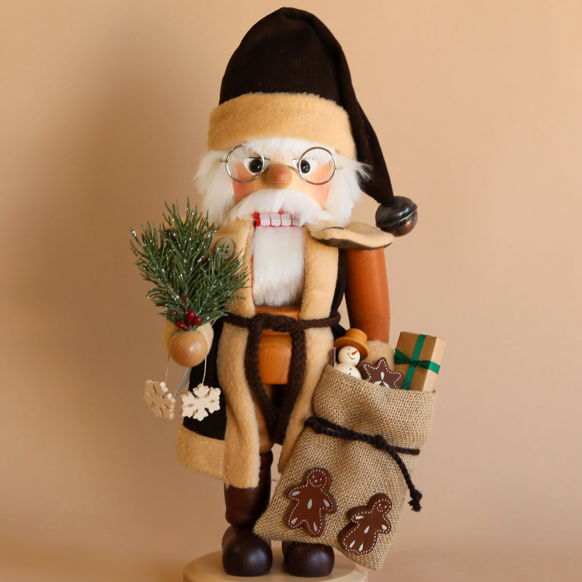 Christian Ulbricht Florist Nutcracker outlet German Nutcracker