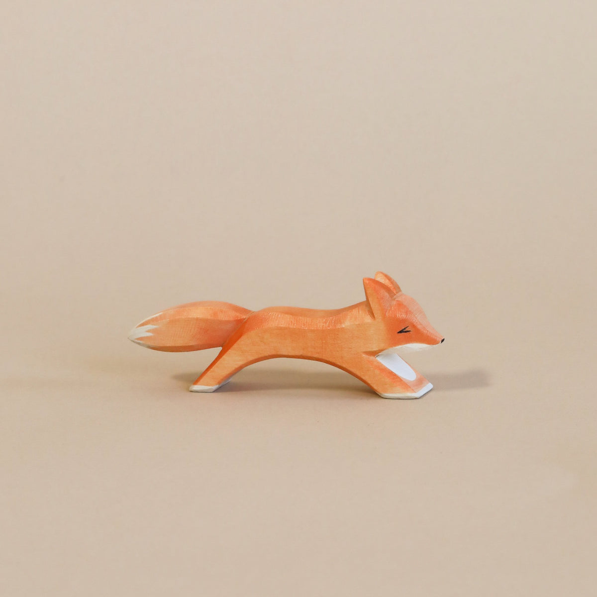 Ostheimer Fox Running Small