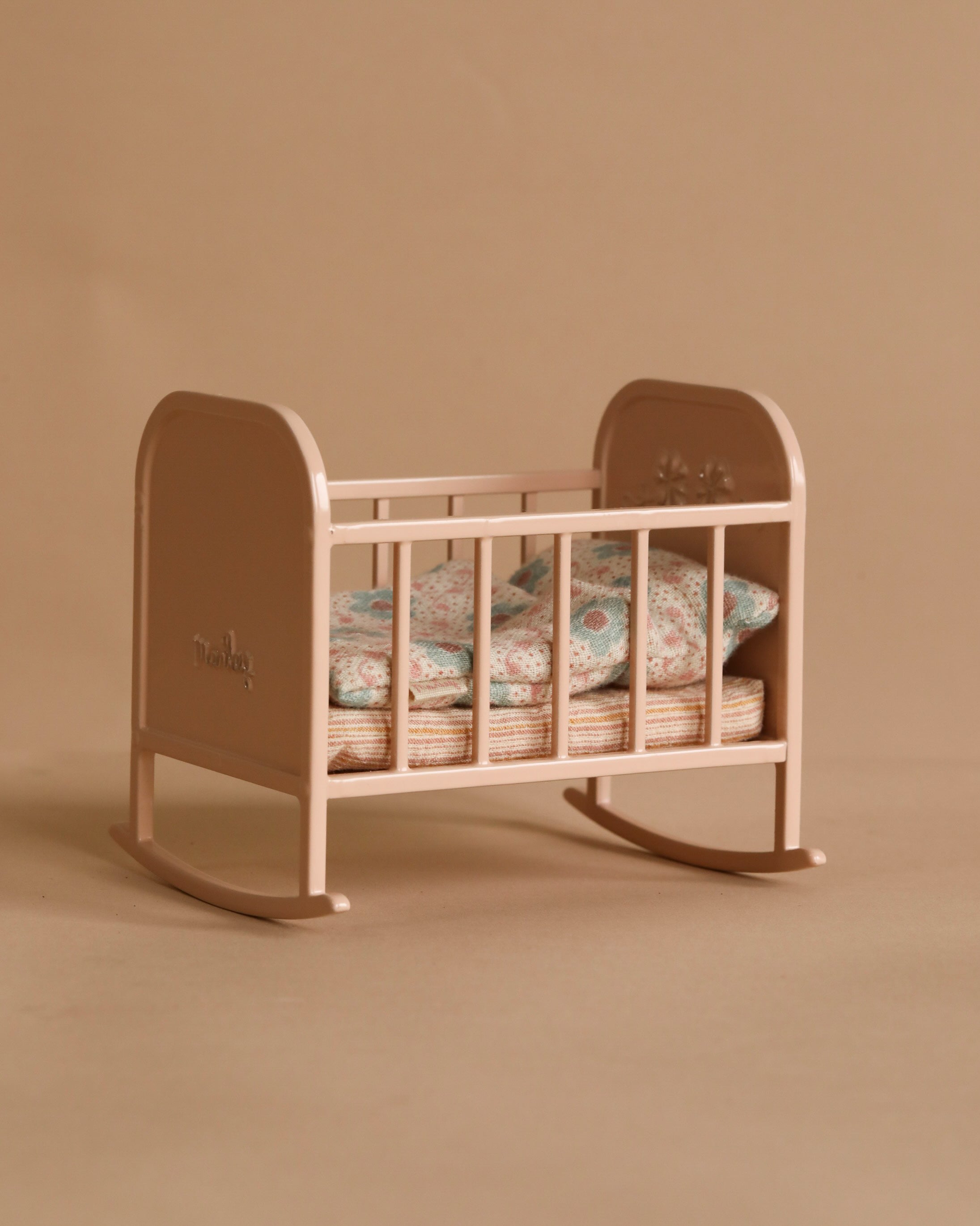 Maileg My Cradle - Light Rose– Odin Parker
