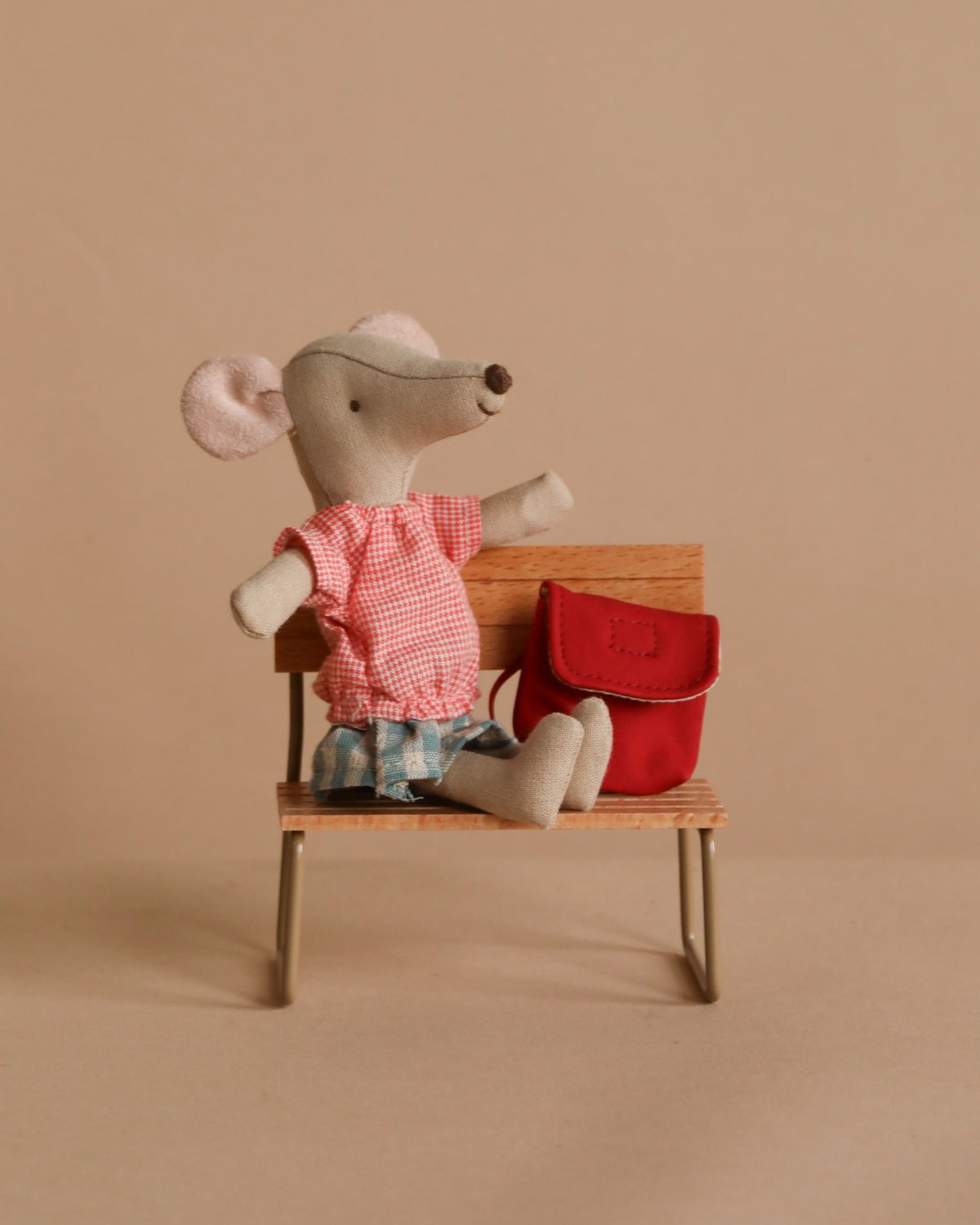 Maileg Big Sister With Backpack - Red– Odin Parker
