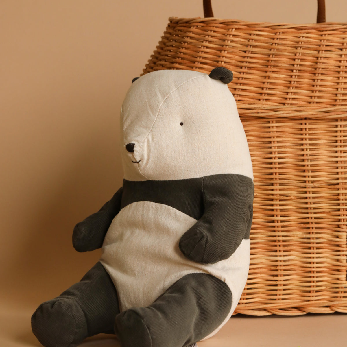 Maileg Panda Stuffed Animal, Medium - Corduroy– Odin Parker