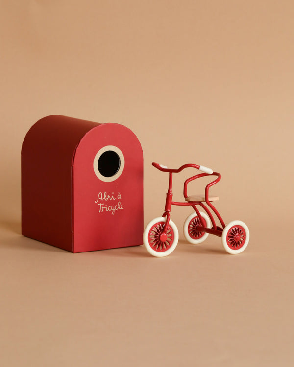 Miniature tricycle for mouse doll