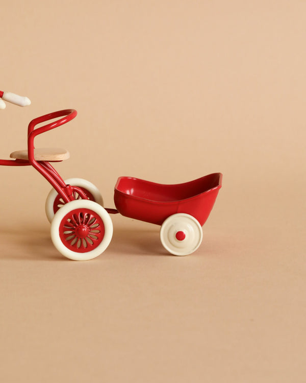 Miniature tricycle for mouse toy