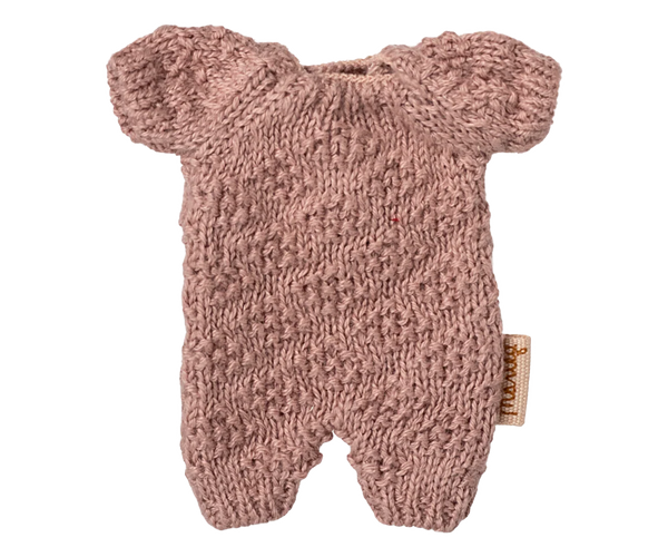 The Maileg Extra Clothing: Knitted Suit, Micro - Heather is a small, textured light brown romper with short sleeves and legs—ideal as a cozy outfit for your micro bunny.