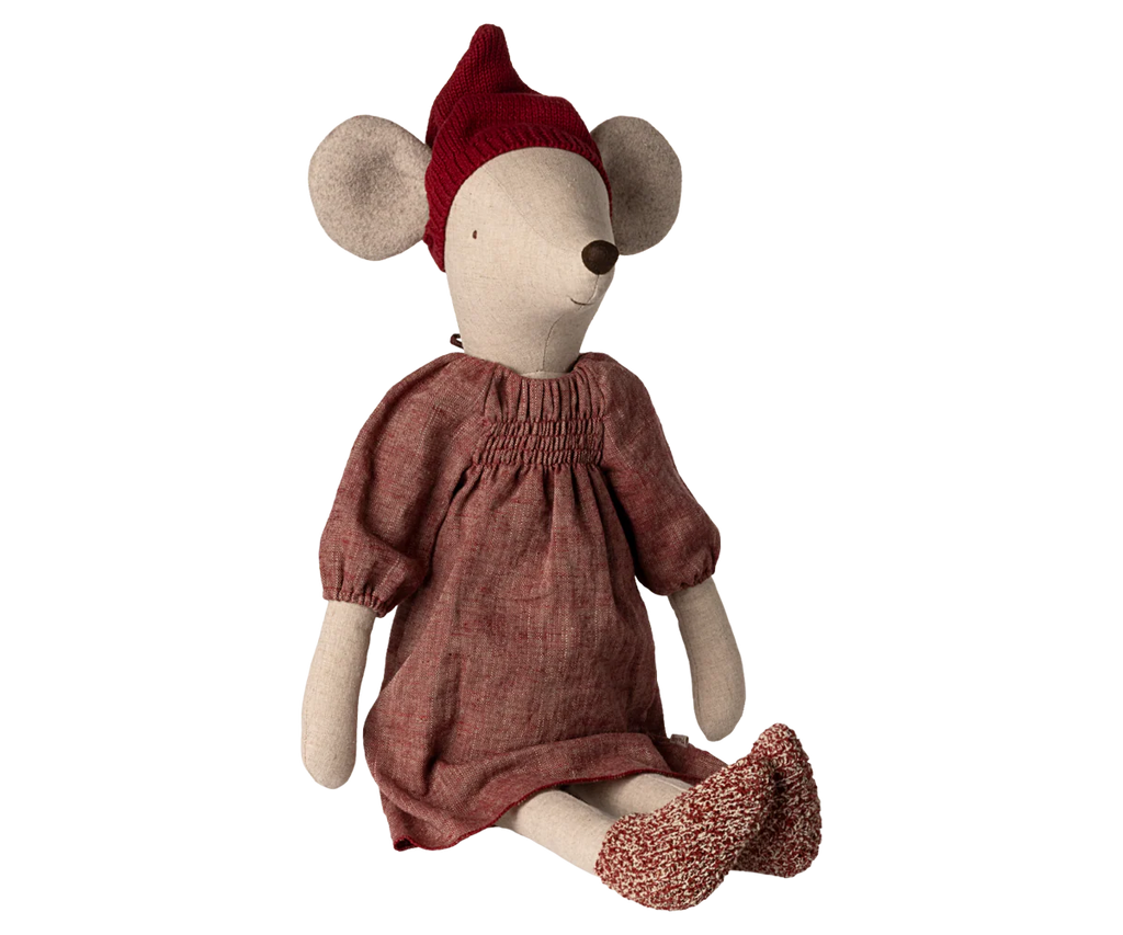 The Maileg Christmas Mouse, Maxi - Girl, sits upright against a white background, dressed in a red knit hat, matching dress, and textured socks.
