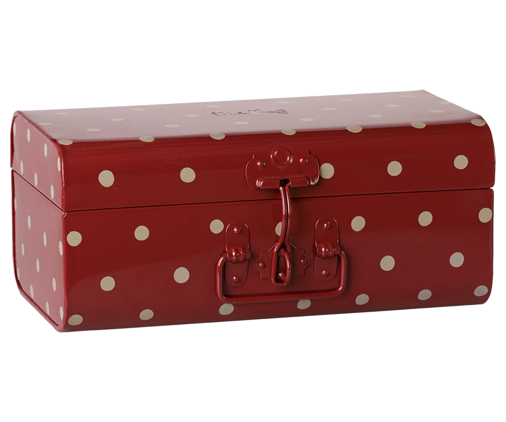The PRE-ORDER: Maileg Storage Suitcase, Small - Dark Red with Tray (Estimated Arrival Early November) is a charming storage piece ideal for the Maileg interior collection.