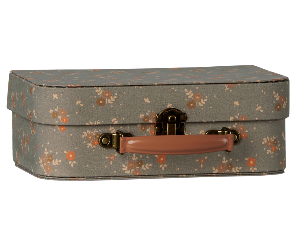 PRE-ORDER the Maileg Suitcase Set - Michette, featuring a gray background with orange and white flowers, brown clasp, and light brown handle. Charming vintage-style storage—estimated arrival early October.