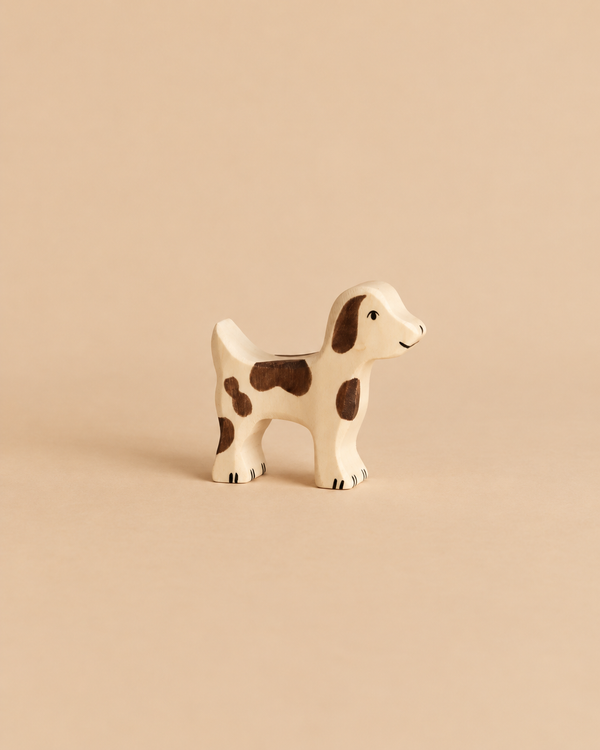 Holztiger Small Farm Dog handcrafted from wood with brown spots.
