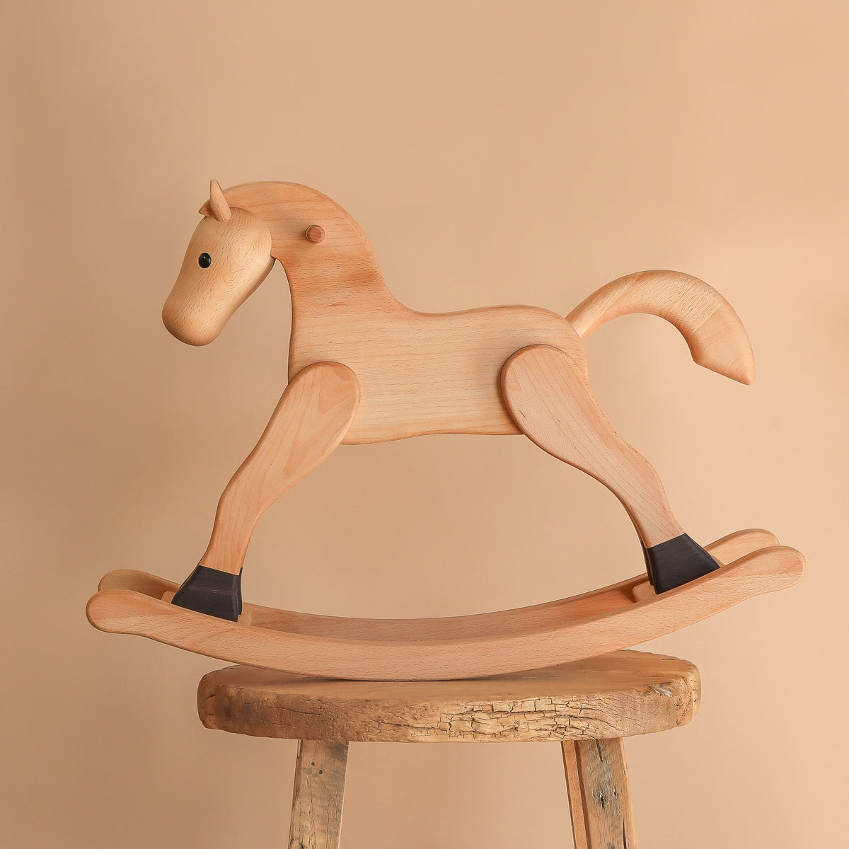 horsecopy_1200x1200_crop_cente
