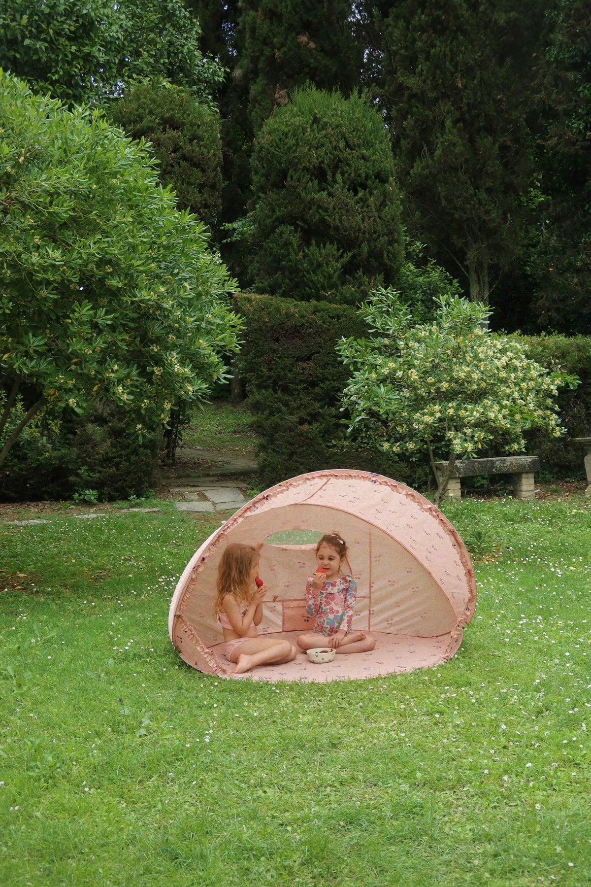 konges sløjd tent Sloejd Lace Pop-Up Beach UPF 50+– Odin Parker Farbe:Deep Blue-Beige Beachy 450 Vorzelt - the tent features UPF selle royal