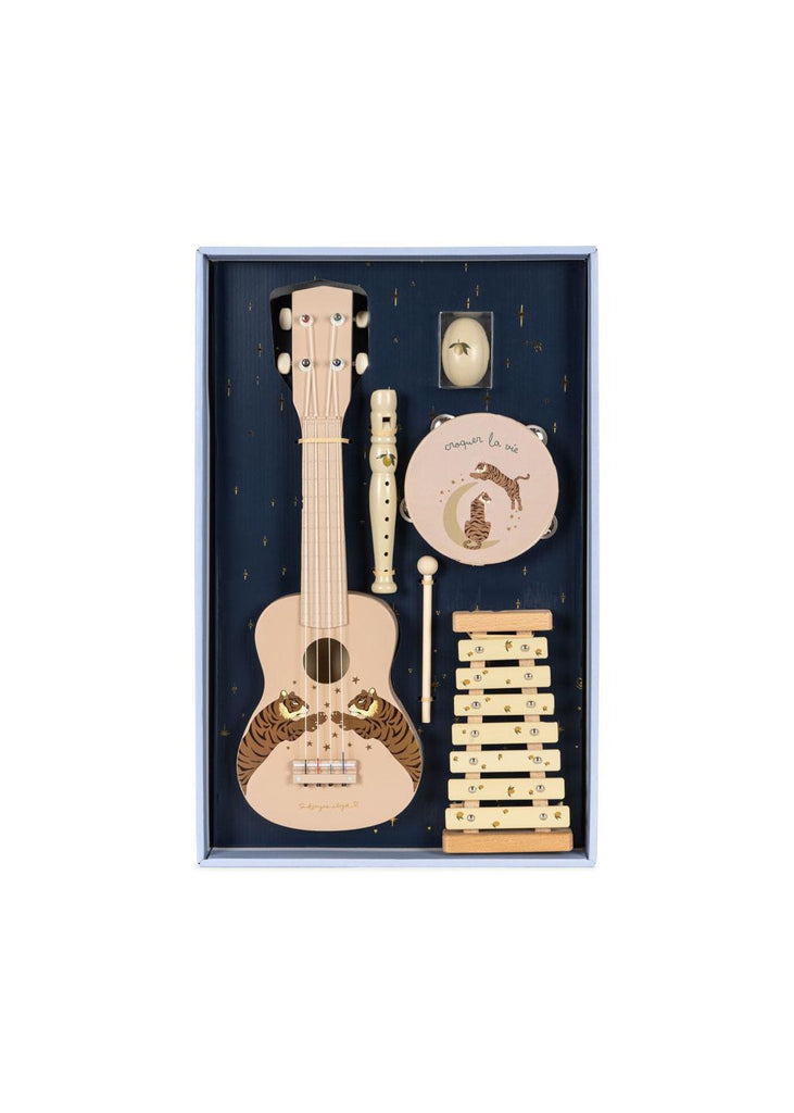 The Konges Sloejd All I Wish For Music Set - Tiger Sand is a charming kids' musical instrument set featuring a guitar, block, recorder, tambourine, maracas, and xylophone—all adorned with playful tiger-themed designs on a sandy background. This delightful set makes the perfect gift for little ones eager to explore sound and rhythm.