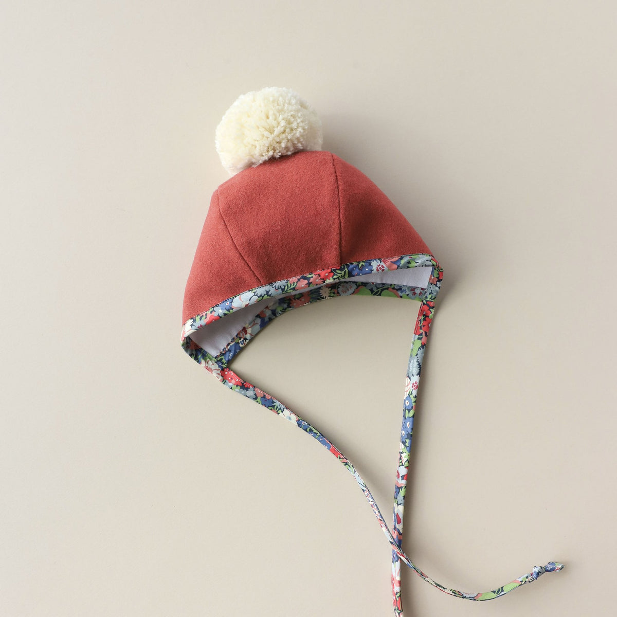 Briar pom bonnet discount