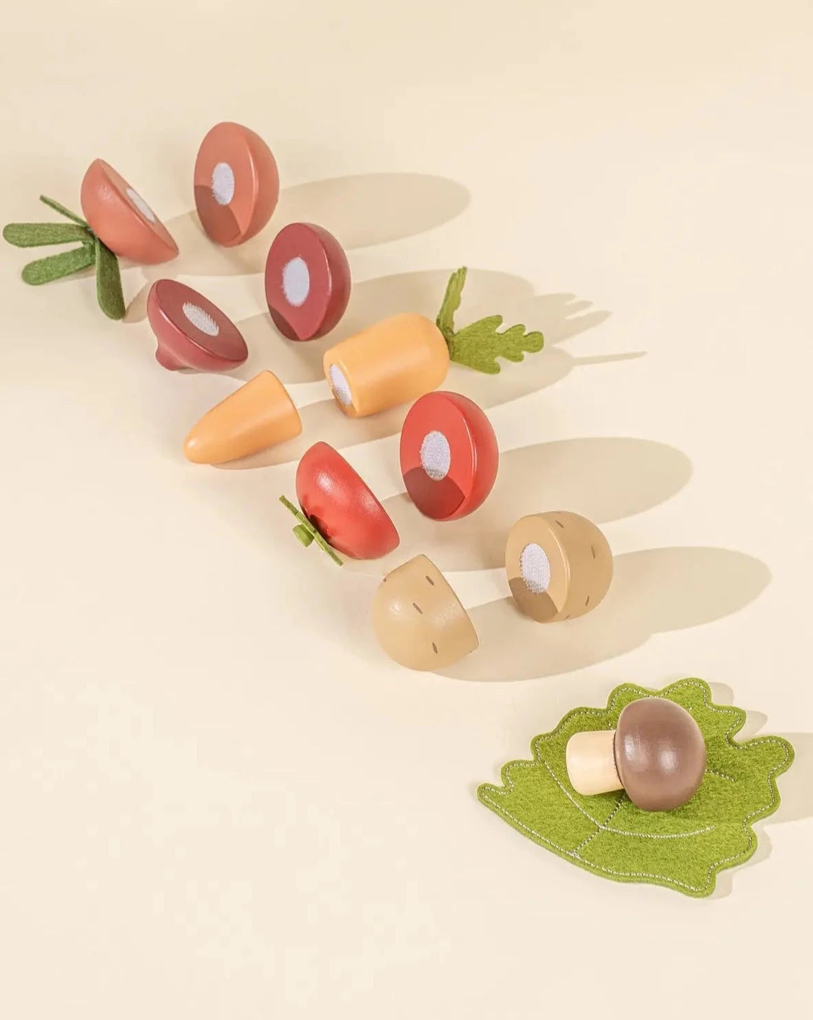 Sliceable Wooden Vegetables– Odin Parker